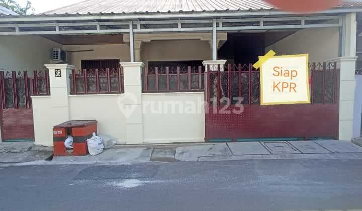 For Sale Cheap 1.5 Story House near Rawamangun Terminal, East Jakarta