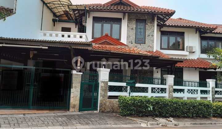 Rumah Cantik Terawat Siap Huni Dalam Komplek Elite di Cinere 3 Menit ke Cinere Mall
