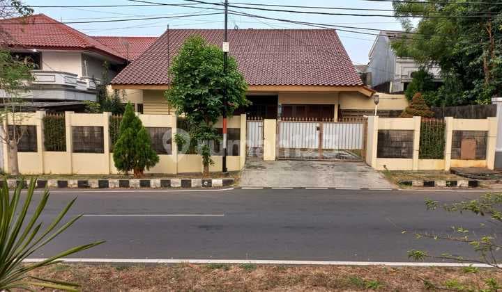 Rumah Luas Murah SHM di Komp Billymoon Pondok Kelapa, Jakarta Timur