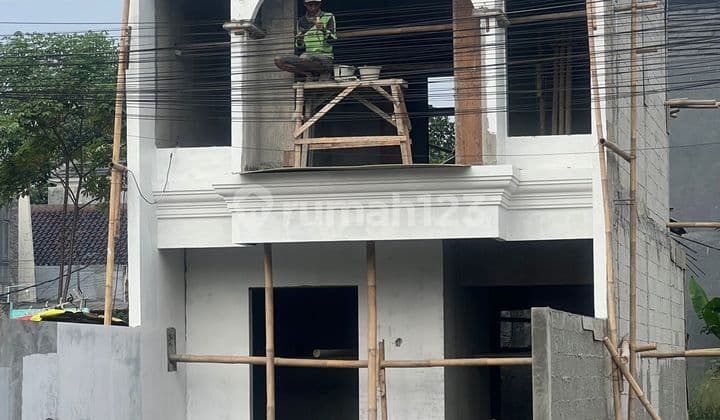 Rumah Baru 2 Lantai SHM Jati Asih, Bekasi