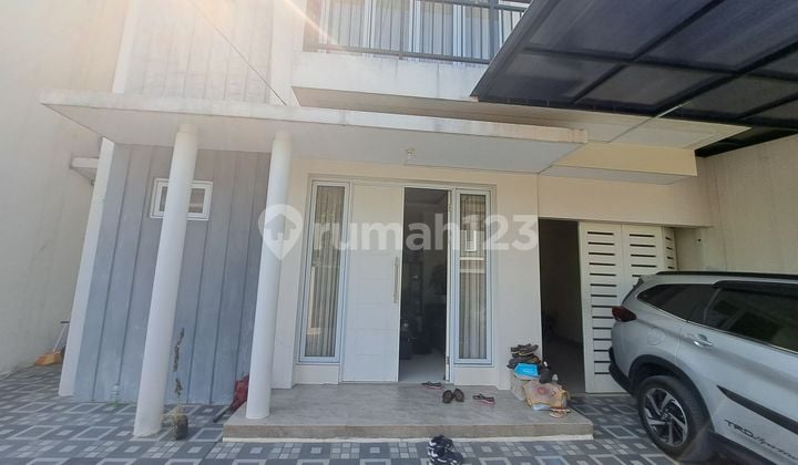 Rumah Cantik Minimalis Modern di Cinere