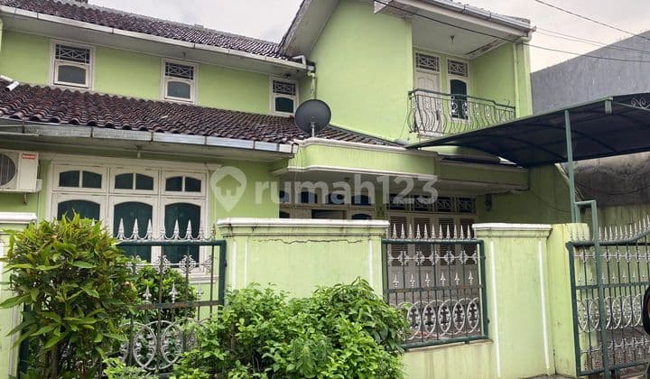 Rumah Secondary Layak Huni Luas Dan Lebar di Duren Sawit
