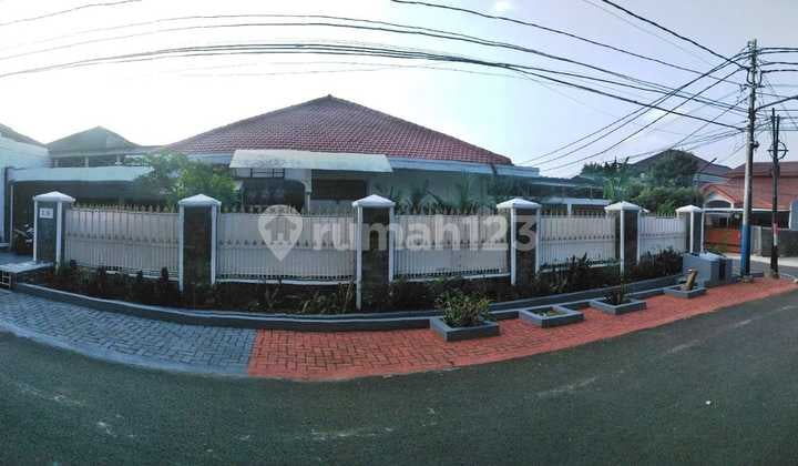 Newly Renovated Luxury House in Jatiwaringin