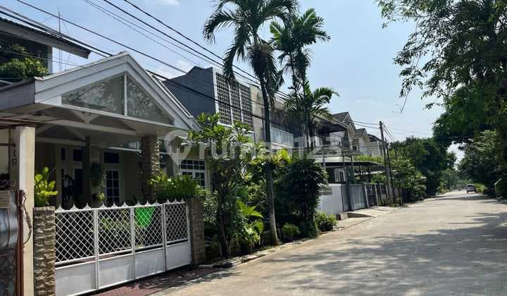 Rumah Cantik Dan Terawat Dalam Komplek Cinere