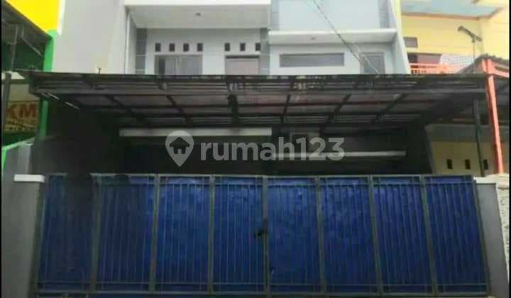 Rumah Minimalis Lokasi Strategis di Pondok Kelapa