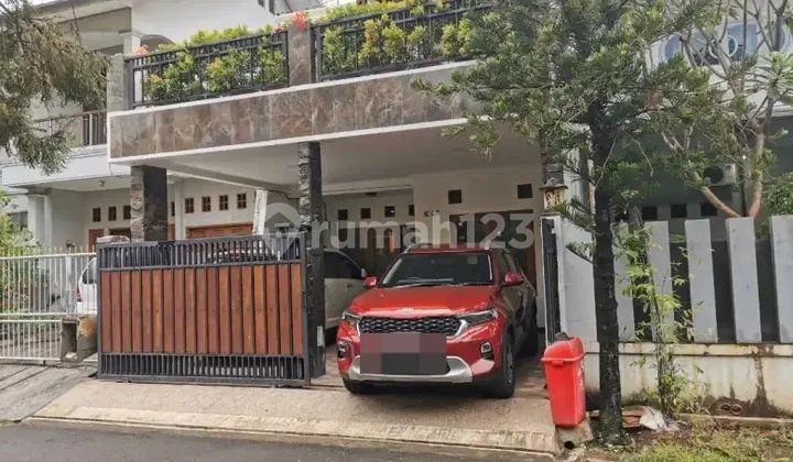 Rumah Dalam Komplek Elit Nyaman dan Aman di Pondok Kelapa