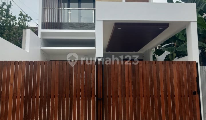 Charming 2-Story Home Inside Pondok Kelapa Housing Complex