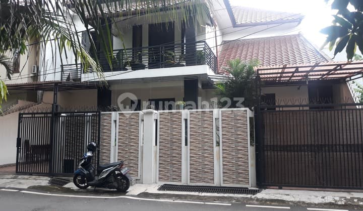 Rumah Siap Huni Dalam Komplek Pondok Kelapa Jakarta Timur