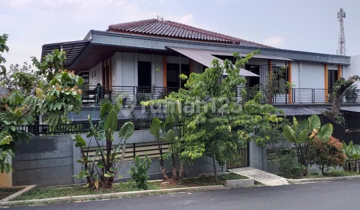 Dijual Rumah Siap Huni Hoek Komplek Pondok Kelapa Jakarta Timur