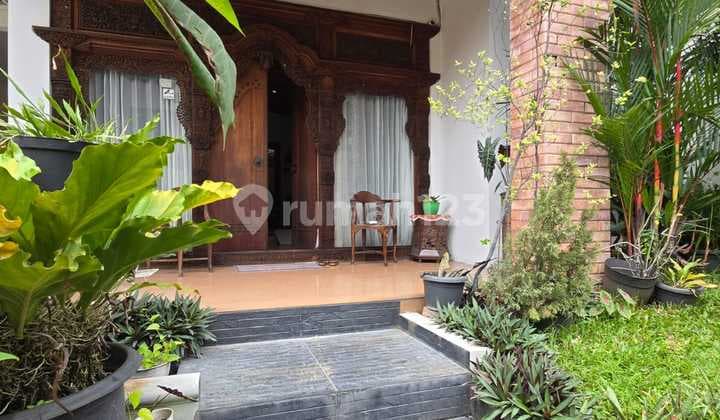 Rumah Cantik Nyaman Lokasi Strategis di Pondok Bambu Jakarta