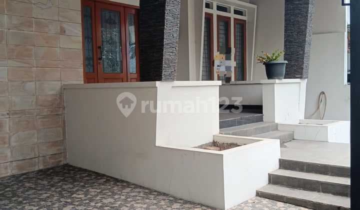 Rumah Siap Huni Lokasi Strategis Dekat Galaxy Pekayon Bekasi