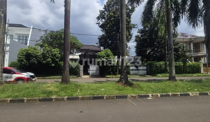 Dijual Tanah Bonus Rumah di Komplek Billy Moon Pondok Kelapa