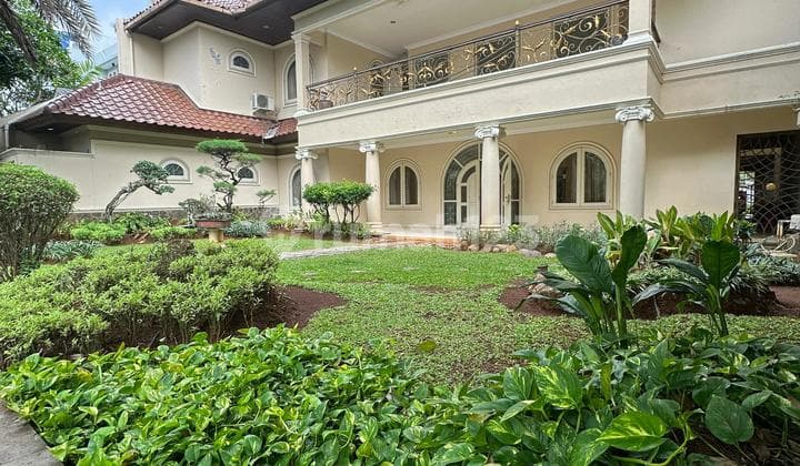 Luxury Classic Design House in Kemang, South Jakarta
