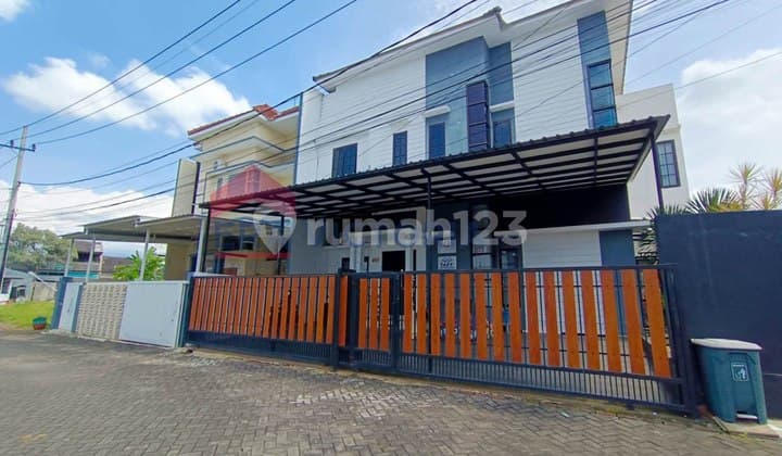 Rumah minimalis modern siap huni di Karangploso, lokasi strategis dan bebas banjir Kota Malang