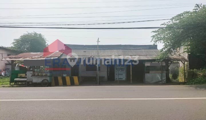 Tanah luas di daerah Purwodadi berada di pinggir jalan Purwodadi, dekat Exit tol Purwodadi, Kebun Raya Purwodadi