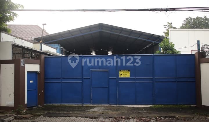 Gudang Akses Kontener 40 Feet di Ciracas Jakarta Timur
