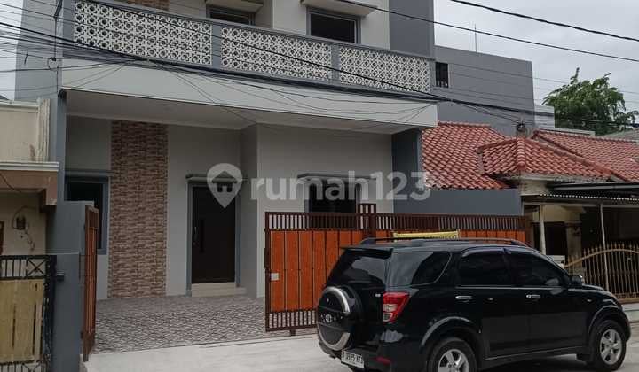 Rumah Luas 8 X 16 di Cluster Melati Harapan Indah Bekasi