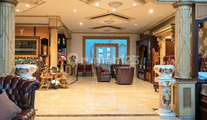 Rumah Lebar 17 Full Furnished Di Pantai Indah Kapuk Jakarta Utara