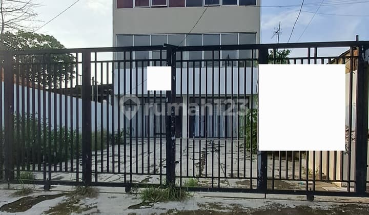 Gedung 3 Lantai Cocok untuk Usaha di Rawalumbu Bekasi
