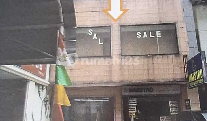 Affordable 3-story shop house in Golden Plaza, Jl. RS Fatmawati, South Gandaria