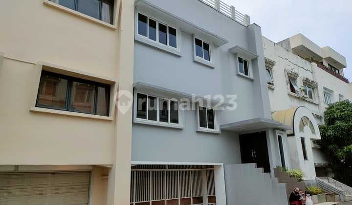 Rumah Murah Bgt 3Lt di Jl Haji Namin,Cipete Utara,Jakarta Selatan