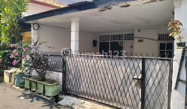 Rumah Lama Murah Bgt di Jl Cempaka Putih Barat 14, Cempaka Putih