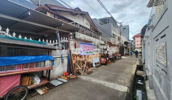 Rumah Tua Murah di Jl Keadilan 2,Glodok,Taman Sari