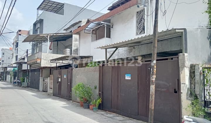 Rumah Murah 2Lt di Jl Karya Barat 2,Wijaya Kusuma,Grogol