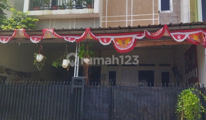 Rumah Murah 2Lt di Jl Janur Hijau,Rawa Badak Utara,Koja