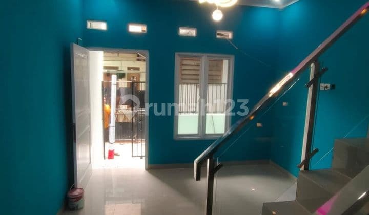 Rumah mewah 2 lantai Kemayoran SHM IMB