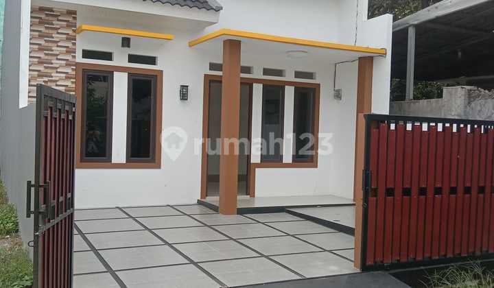 Di Jual Rumah Murah 3 Kamar Tidur di Senopati Estate Bekasi Timur