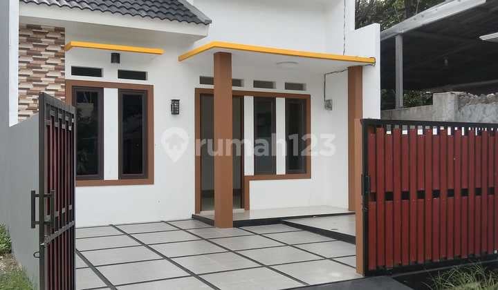 Di Jual Rumah Murah 3 Kamar Tidur di Senopati Estate Bekasi Timur
