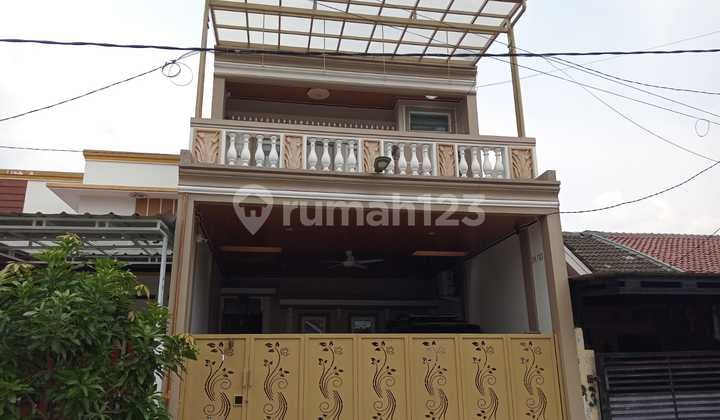 Jual Rumah Murah Free Kolam Renang Dalam Ruangan di Vida Bekasi