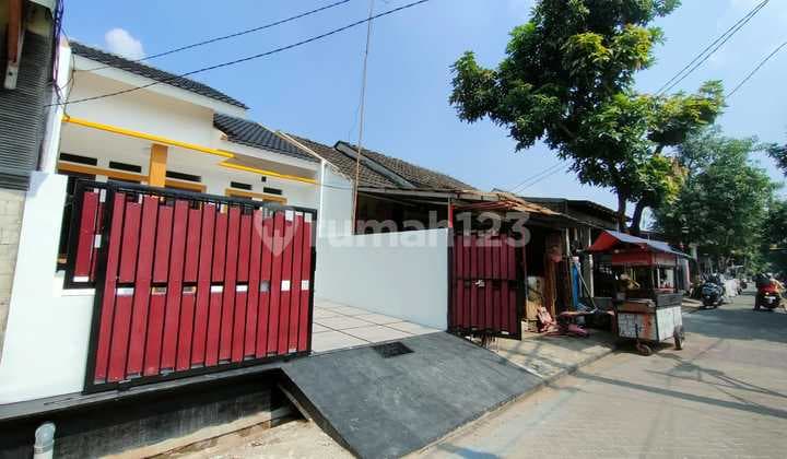 For Sale: Affordable House with One-Gate System in Bekasi Timur Regency, Mustikajaya