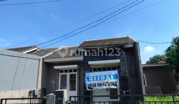 For Sale Cheap House Land Area 129 in East Bekasi