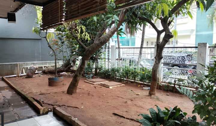 Dijual Rumah Pluit Lokasi Strategis