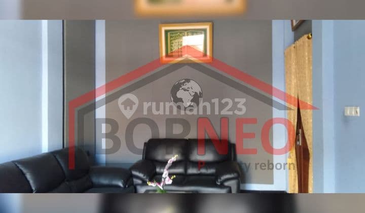 Nice Comfortable and Safe 2-Story House by the Road