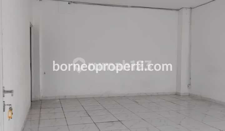 Lease a Shop Suitable for Starting a Business/Industry in the Fresh Market