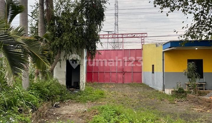 Disewakan Gudang + Lahan Raya Bypass Mojokerto