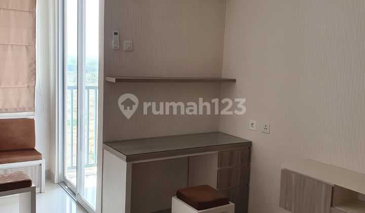 Dijual Cepat Apartemen Full Furnished di Jababeka, Cikarang