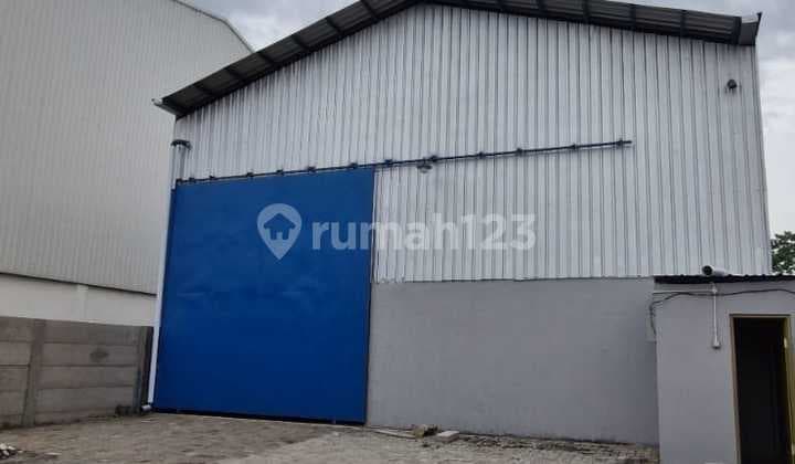 Gudang Bagus SHM di Legundi Lokasi Pinggir Jalan Raya