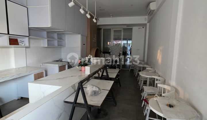 Ruko 2 Lantai Bagus di Pakuwon City San Antonio Siap Pakai