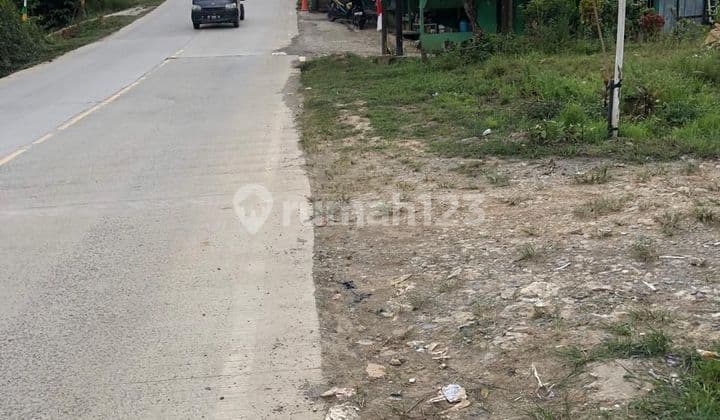 Di Jual Tanah Poros Jalan IKN dekat Rumah Makan Ko Acang
