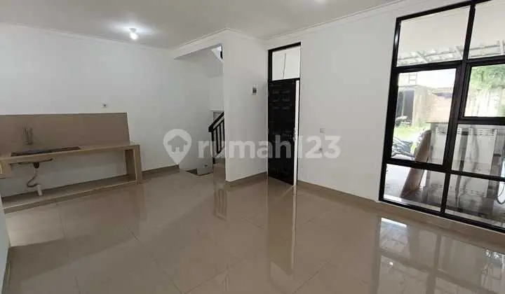 New Minimalist Building House in Sayap Gegerkalong Hilir