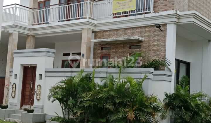 Brand New Villa Modern Dijual di Munggu - Fully Furnished