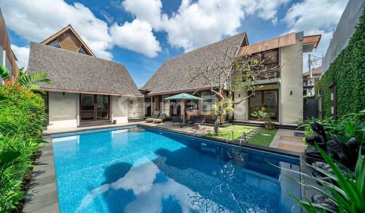 Disewakan Villa Premium 3 KT - Umalas