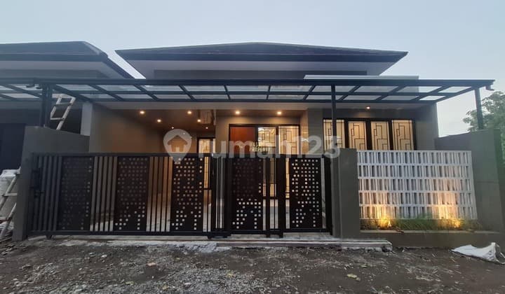 Rumah Siap Huni Akses Mudah Tepi Jalan Purwomartani, Kalasan