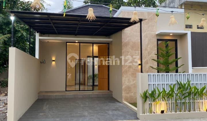 Rumah Cantik, Siap Huni Akses Mudah Dekat Pasar Godean