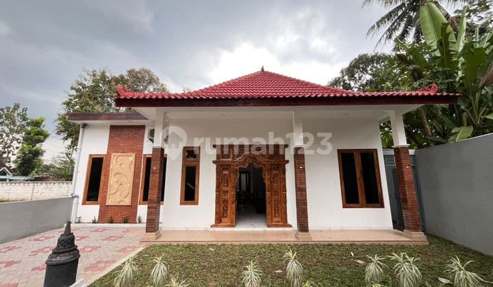 Hunian Cantik Etnik Modern, 12 Menit ke Candi Borobudur