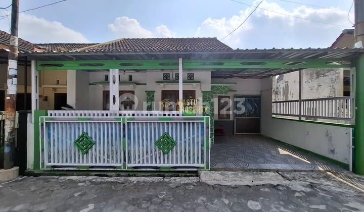 Rumah Second Harga Murah 4 Menit ke Kampus Upn